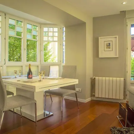Downtown Design Apartament San Sebastián
