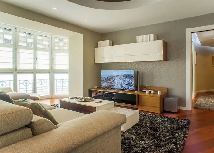 Downtown Design Daire *