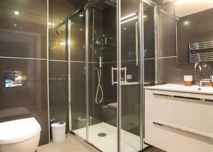 Downtown Design Apartment *